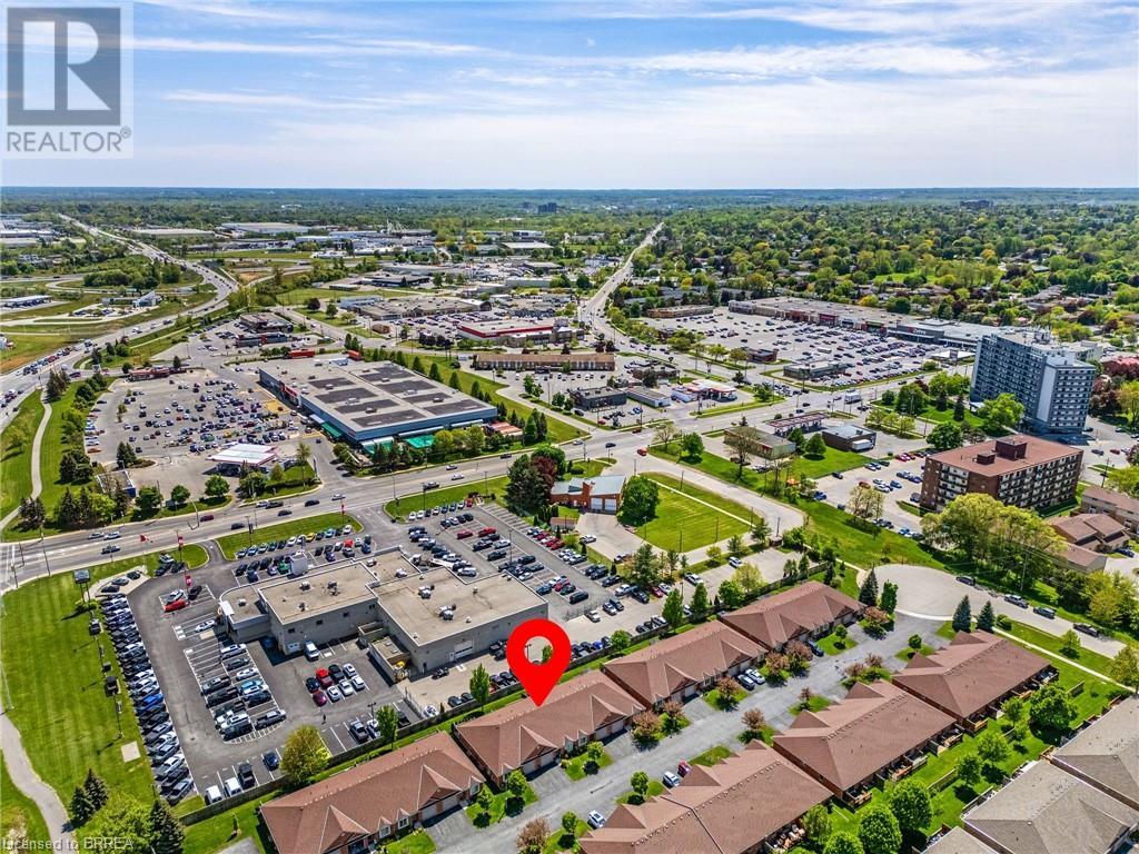 25 COBDEN Court Unit# 10