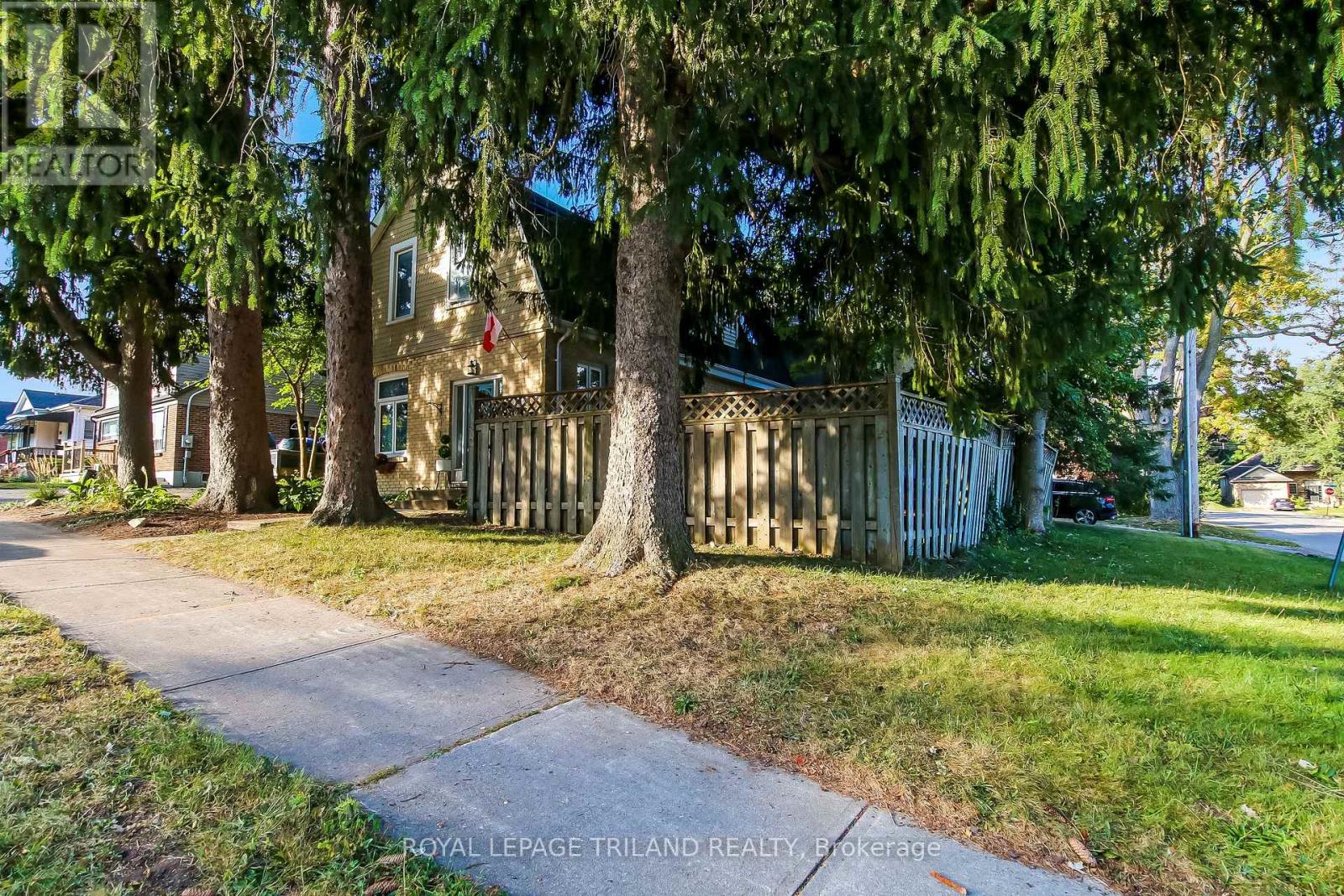 144 BRITANNIA AVENUE