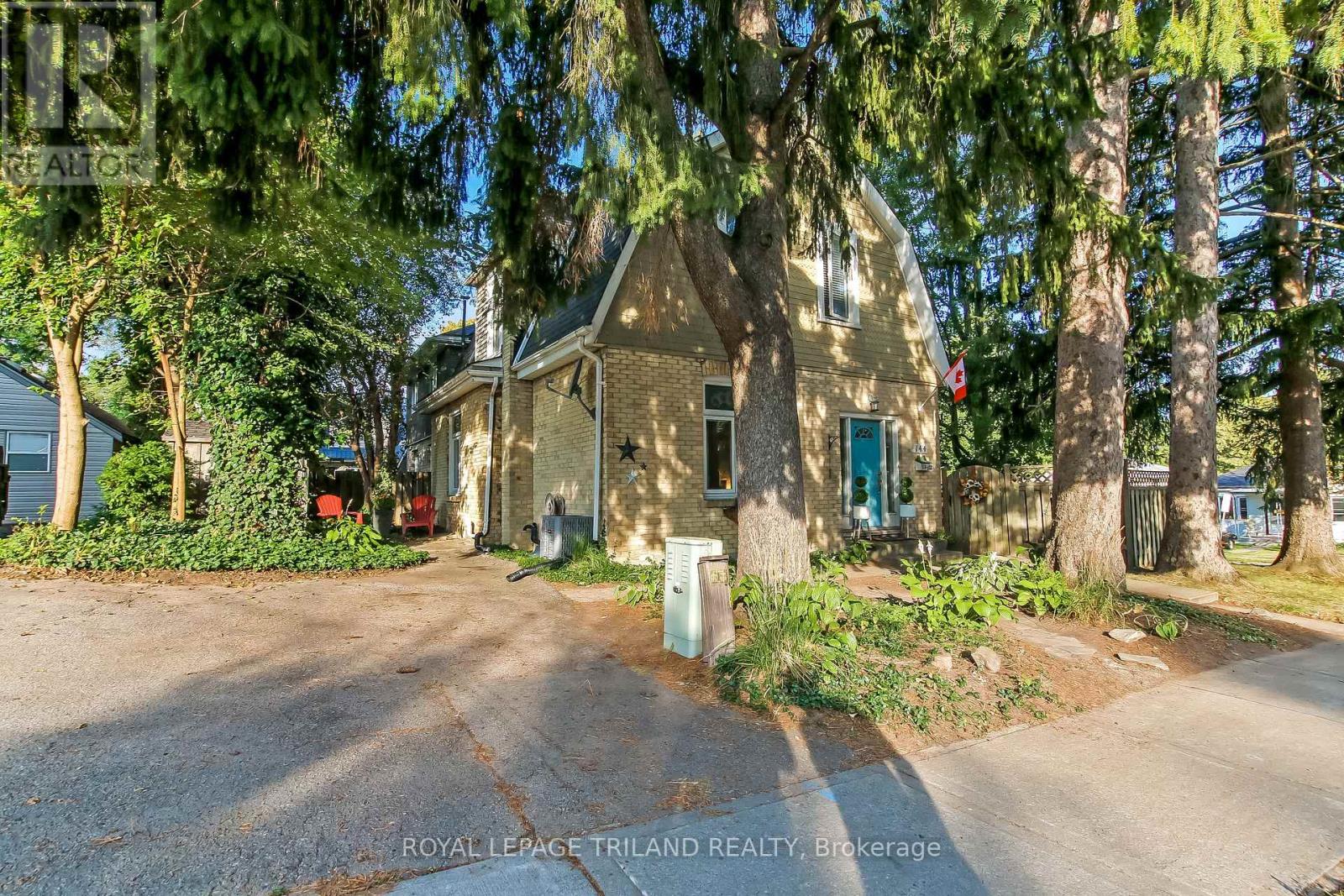 144 BRITANNIA AVENUE