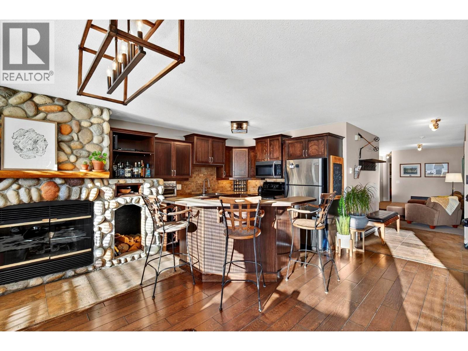 7375 Porcupine Road Unit# 104