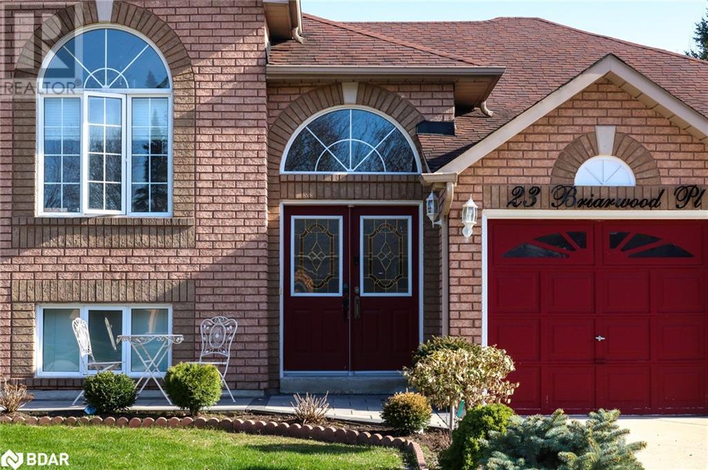 23 BRIARWOOD Place