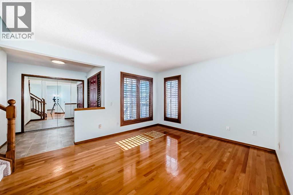 164 Macewan Park Circle NW