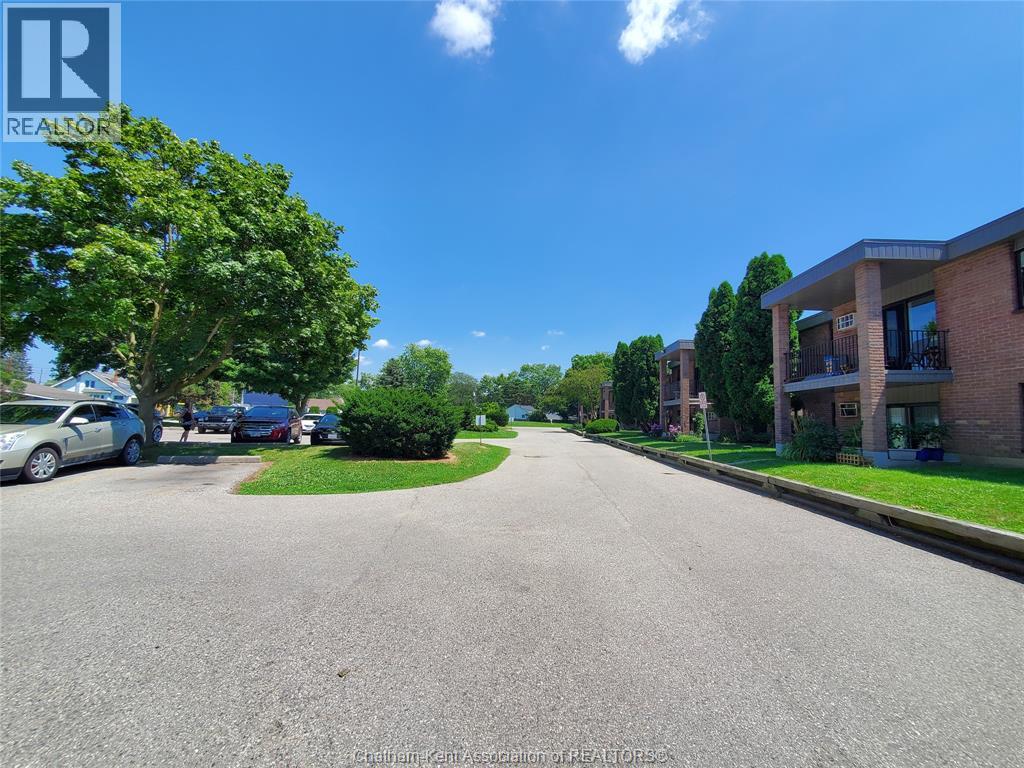 12 Montgomery DRIVE Unit# C103