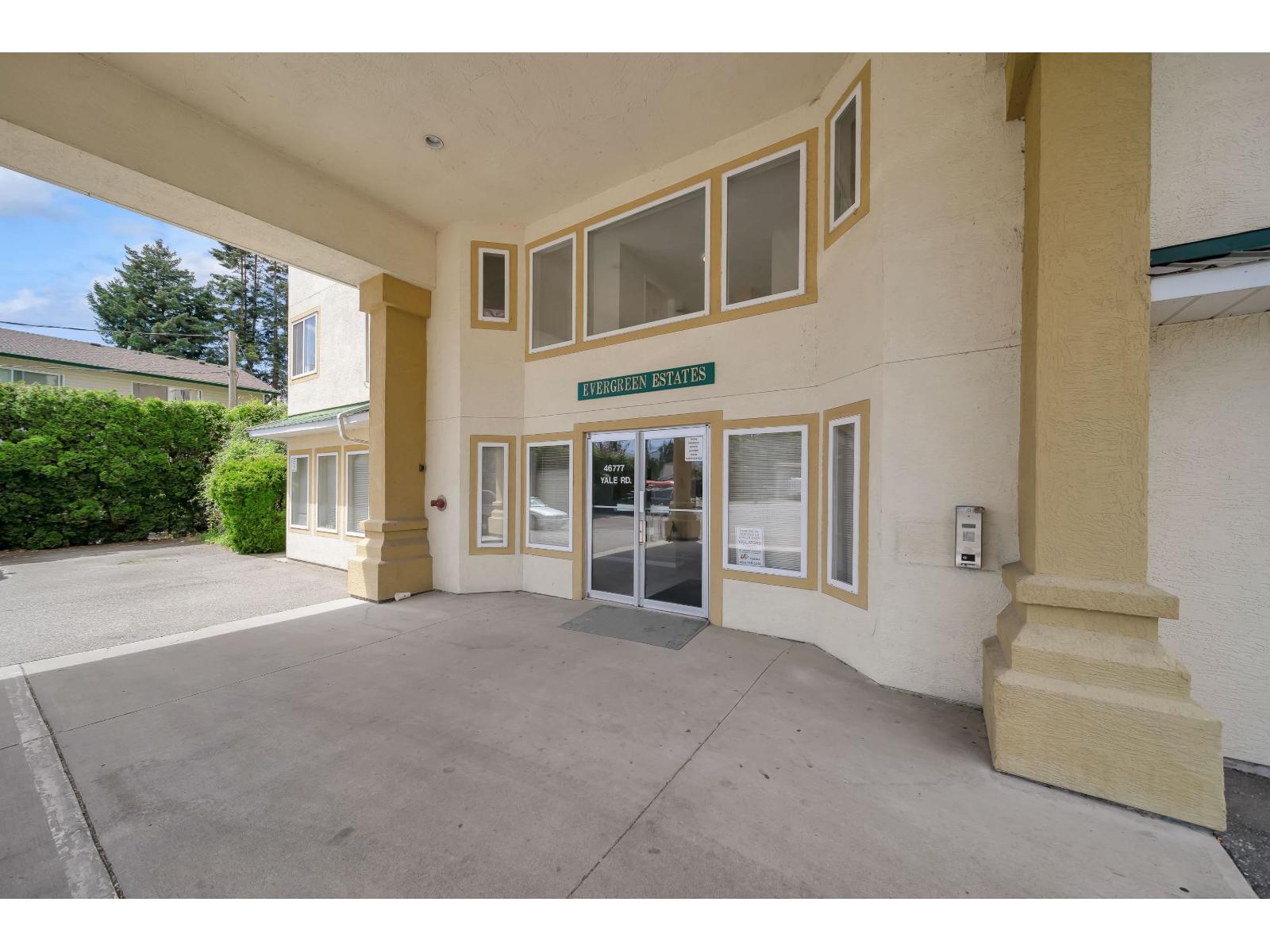 301 46777 YALE ROAD|Chilliwack Proper East
