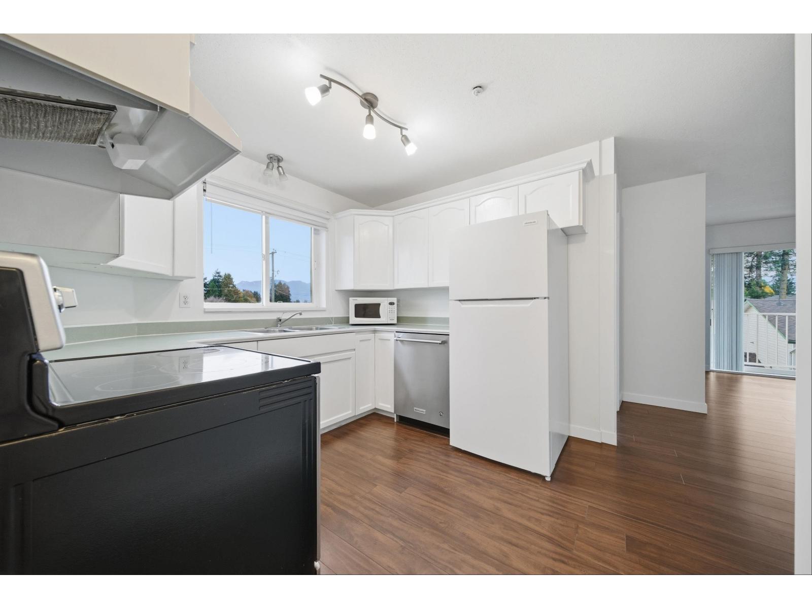 301 46777 YALE ROAD|Chilliwack Proper East