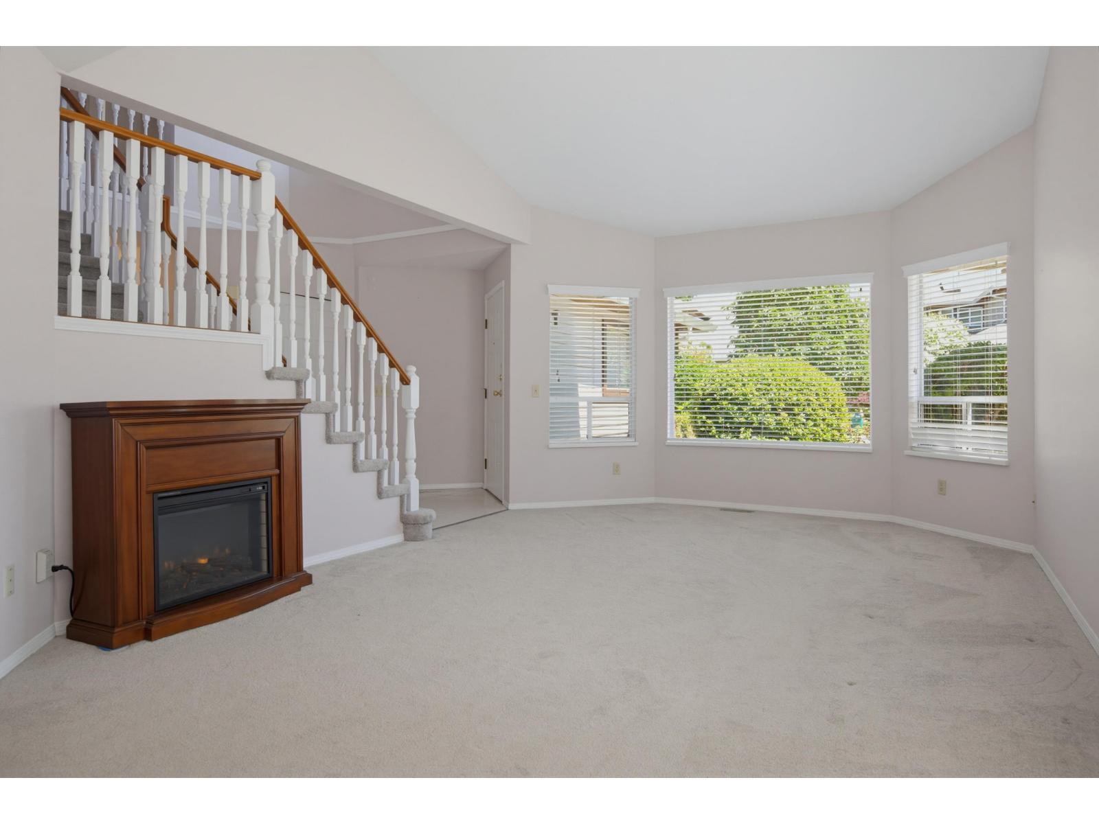 114 11266 72 AVENUE
