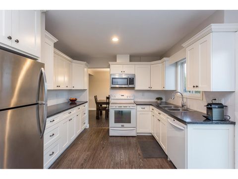 9966 MERRITT DRIVE|Fairfield Island Chilliwack BC V2P7B7