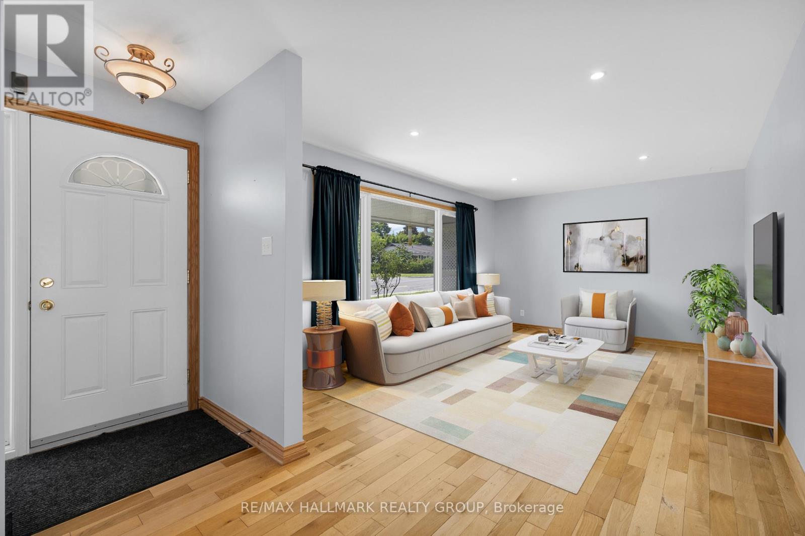 66 BROADVIEW AVENUE E