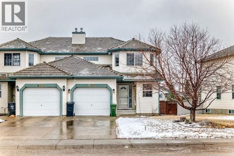 835 Westmount Drive Strathmore AB T1P1P8