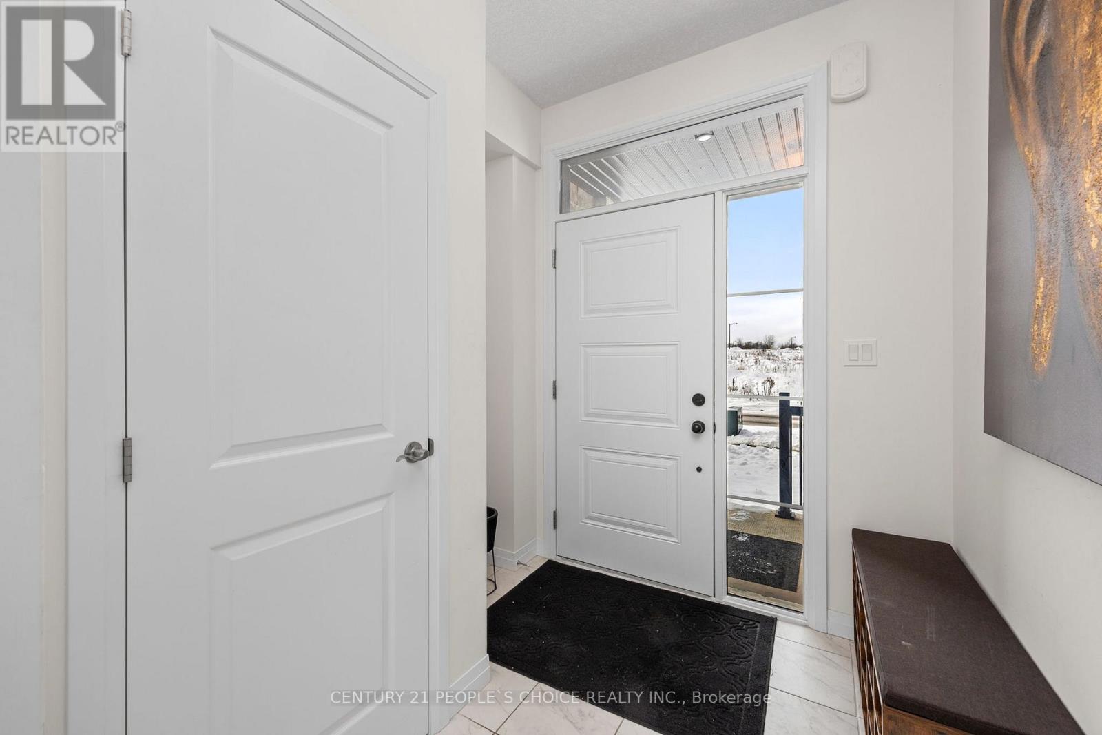 9 QUEENSBROOK CRESCENT