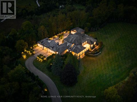 130 ST. JOHN'S SIDE ROAD E Aurora (Aurora Village) ON L4G0M6