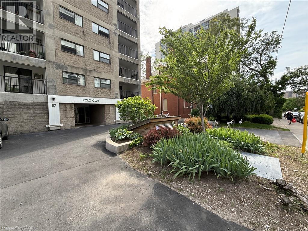 87 DUKE Street Unit# 204