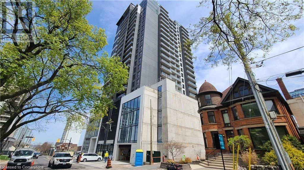 15 QUEEN Street S Unit# 1707