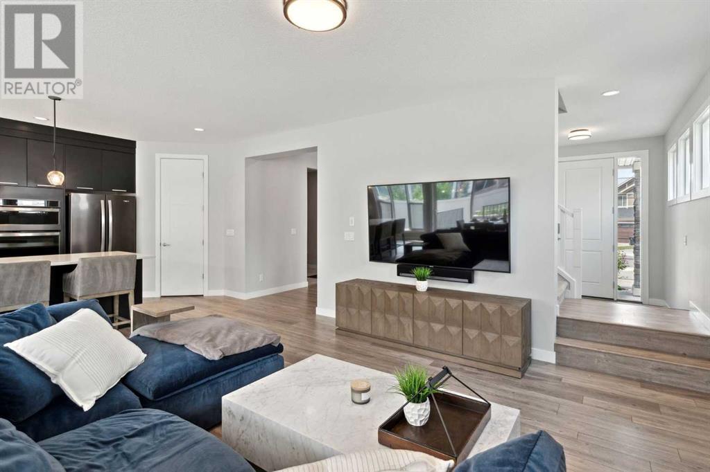 30 West Grove Mews SW