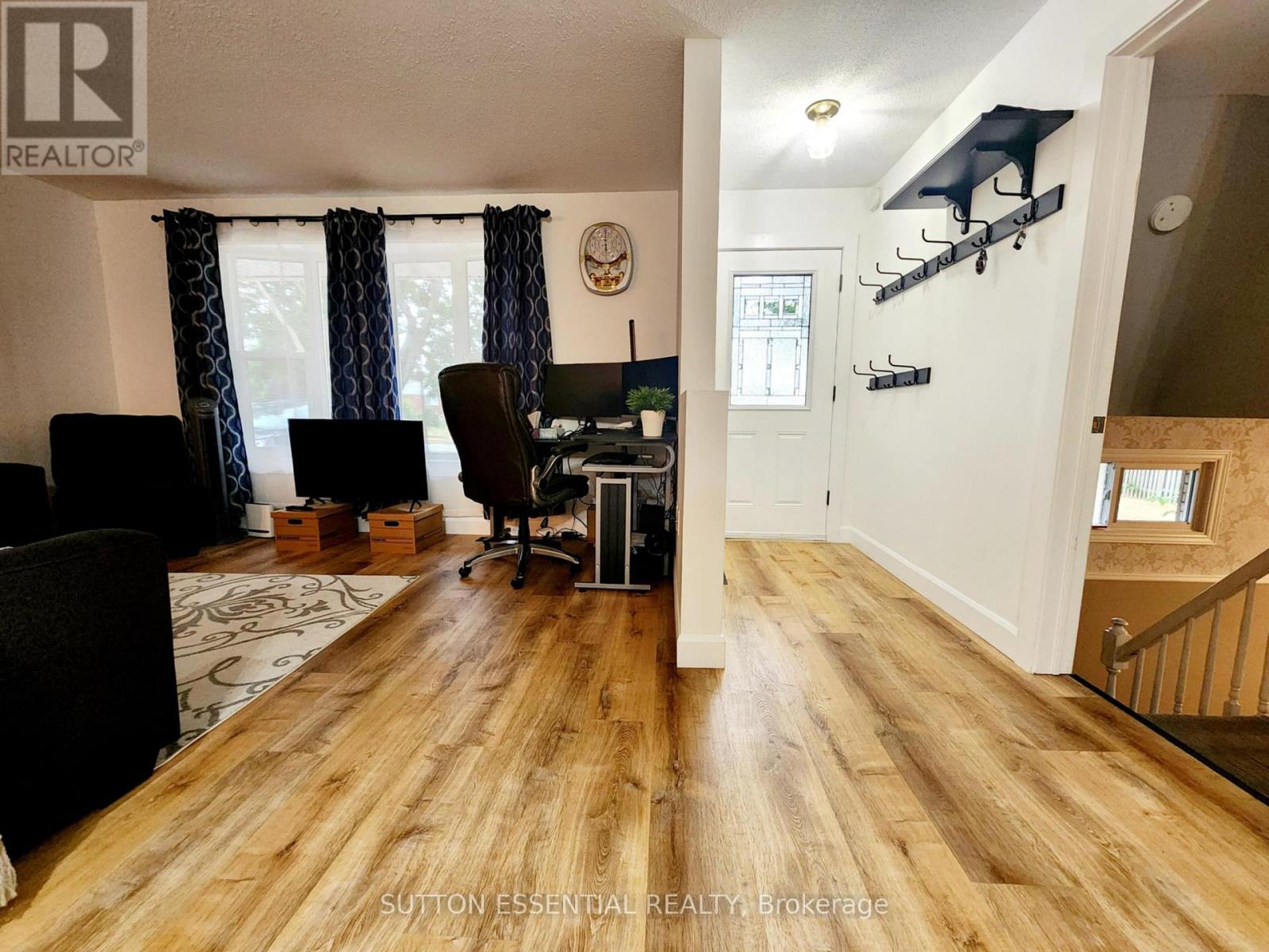 1266 BROCKMOUNT PLACE