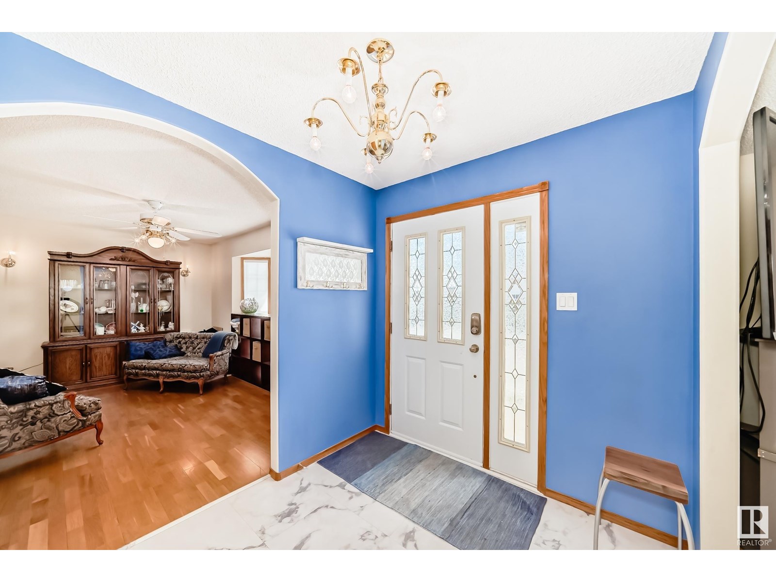 15330 99 AV NW