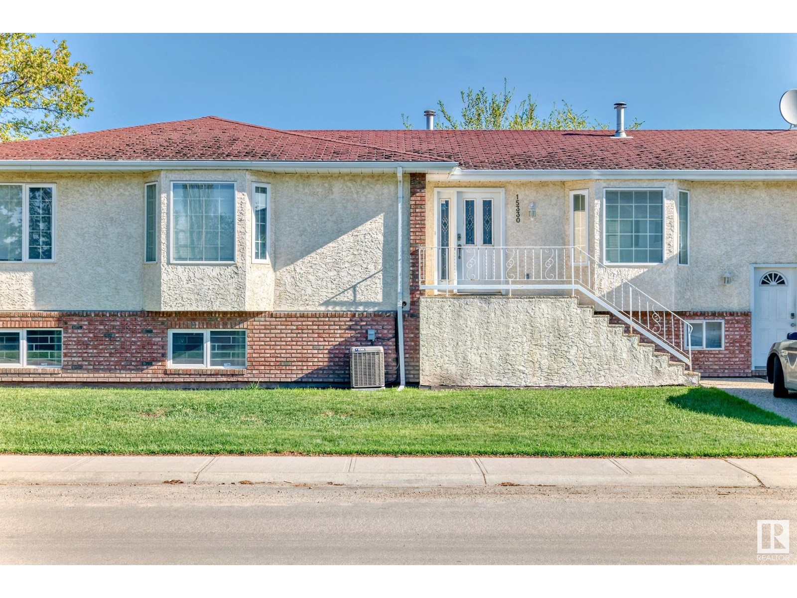 15330 99 AV NW