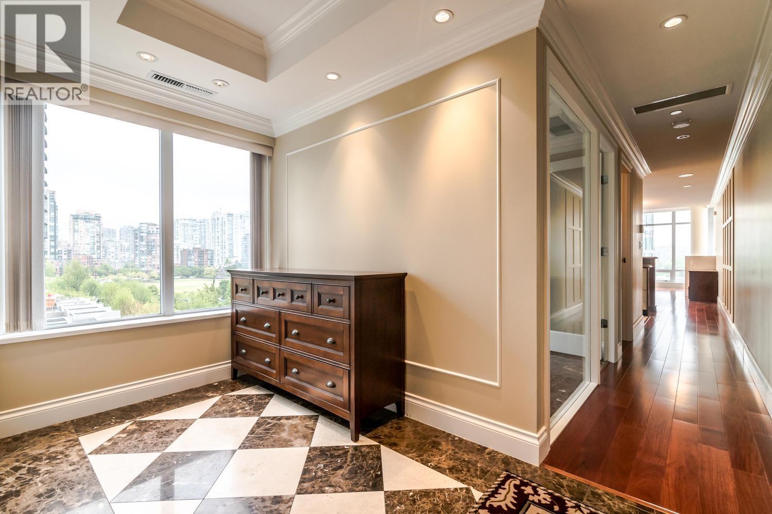 903 1515 HOMER MEWS