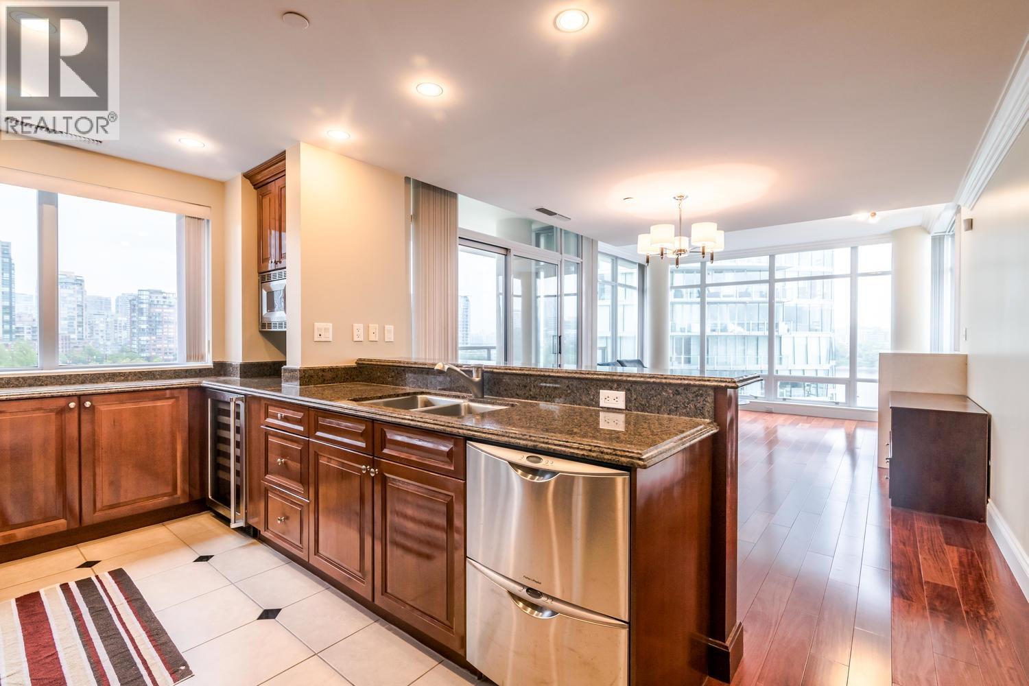 903 1515 HOMER MEWS