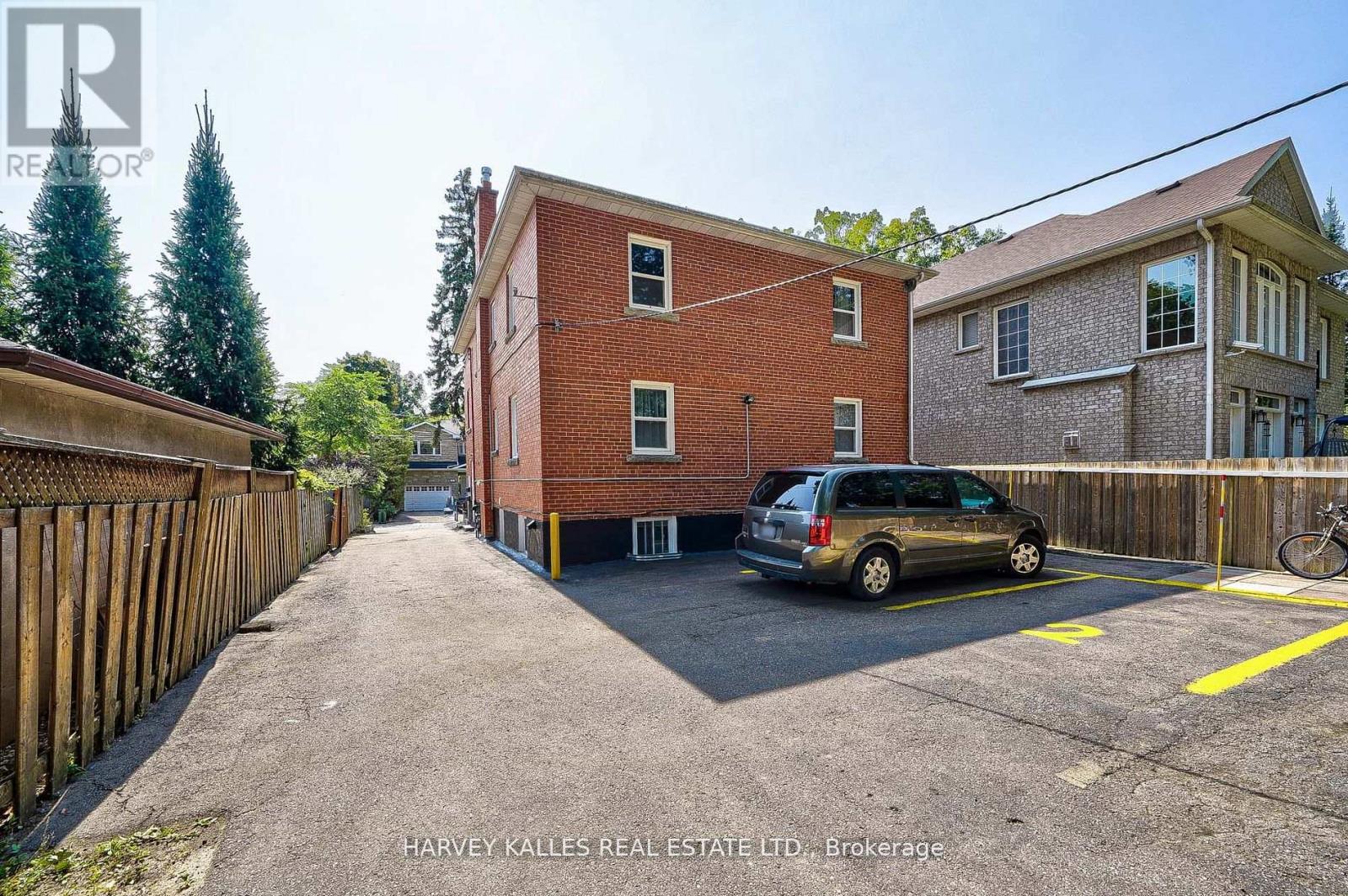 40 DOMINION ROAD