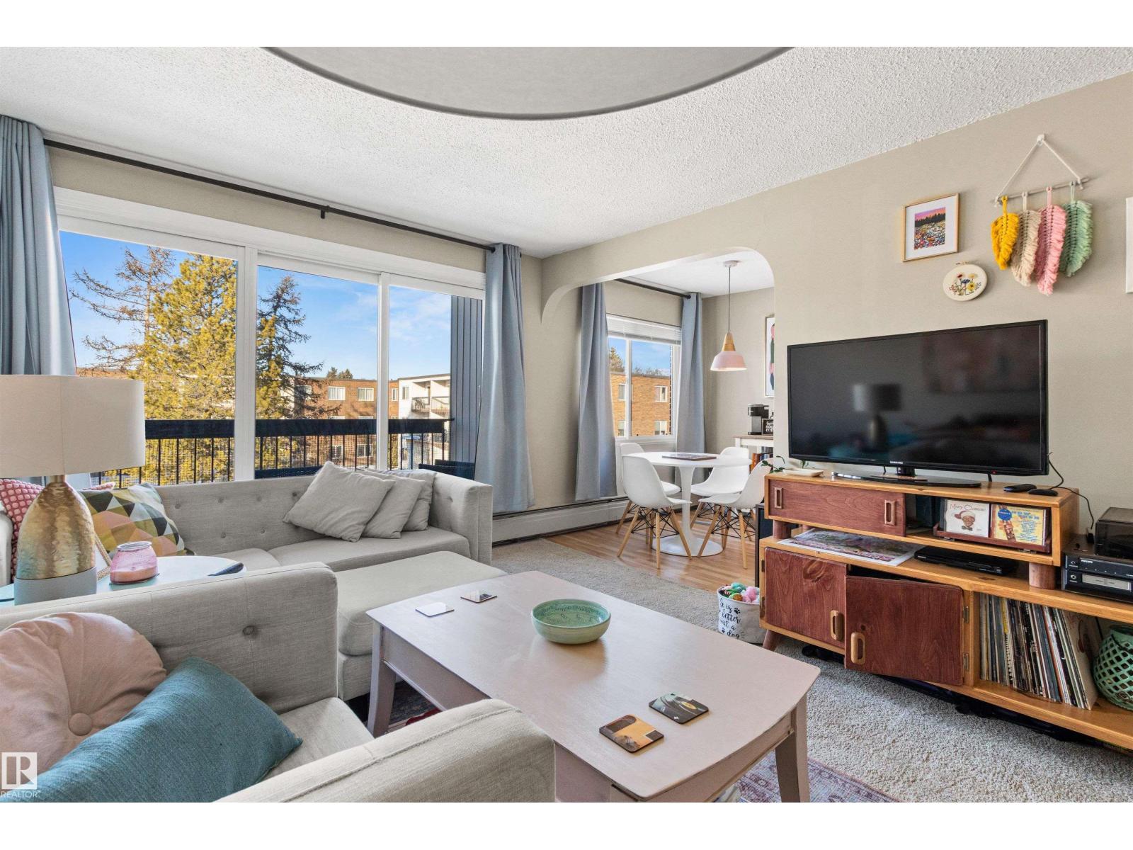 #304 11420 40 AV NW NW