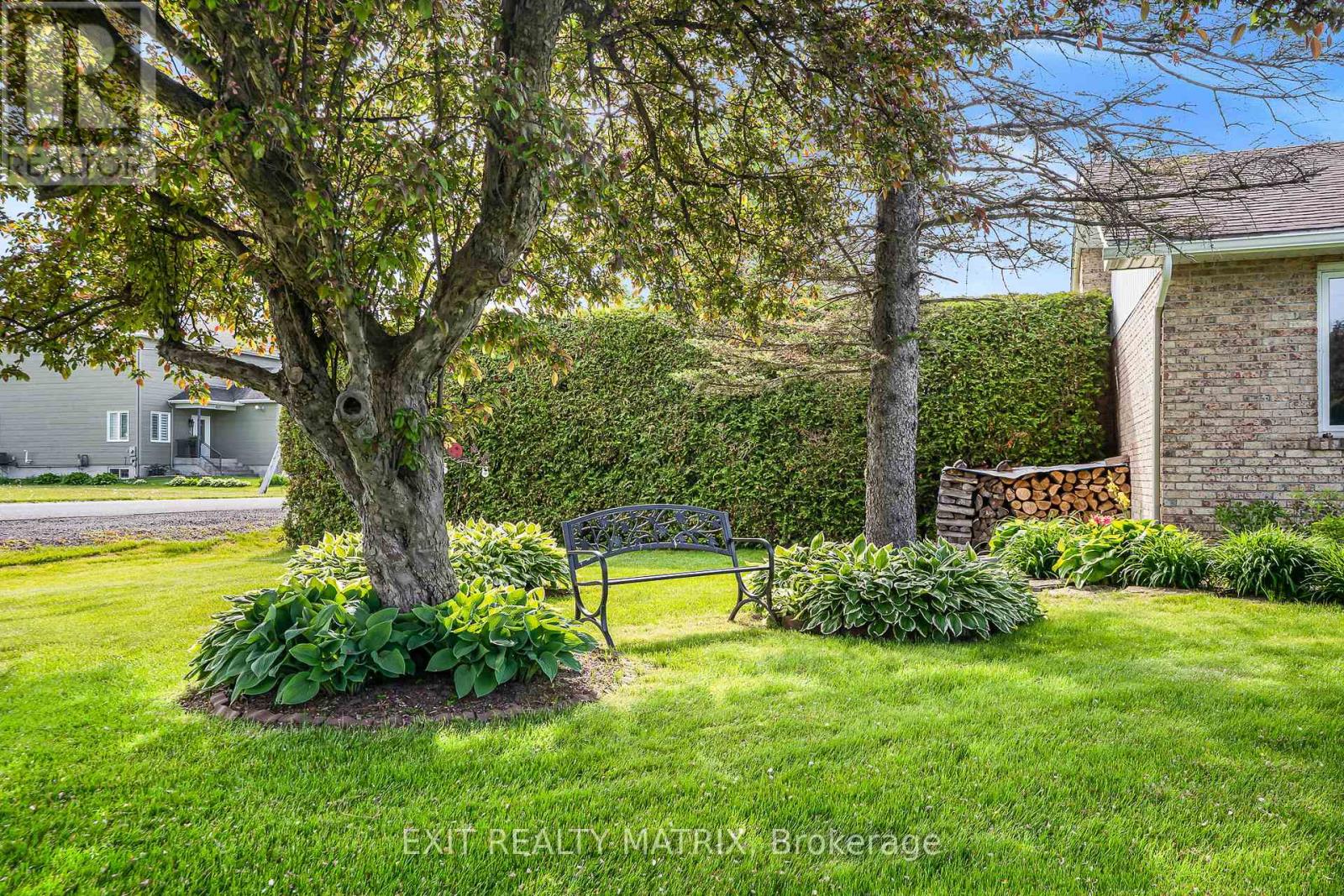 40 LAVAL PLACE