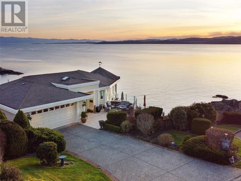 10 300 Plaskett Pl Esquimalt BC V9A6G4