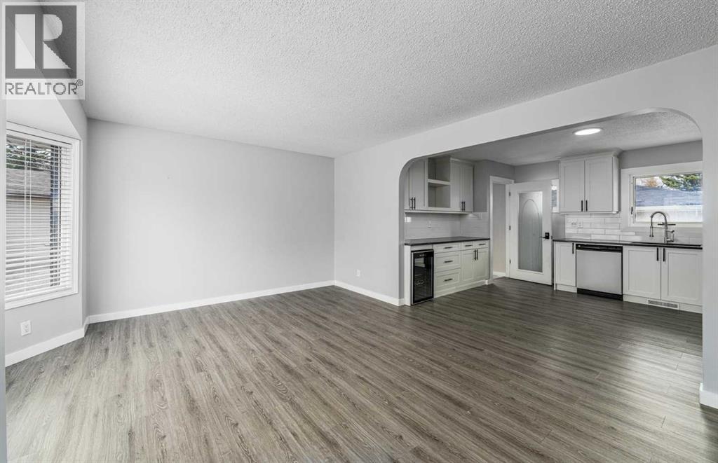 54 Atlanta Crescent SE