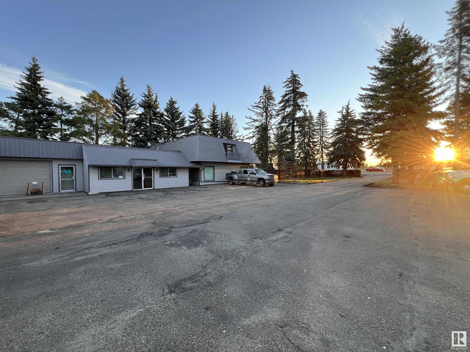 70 OSWALD DR