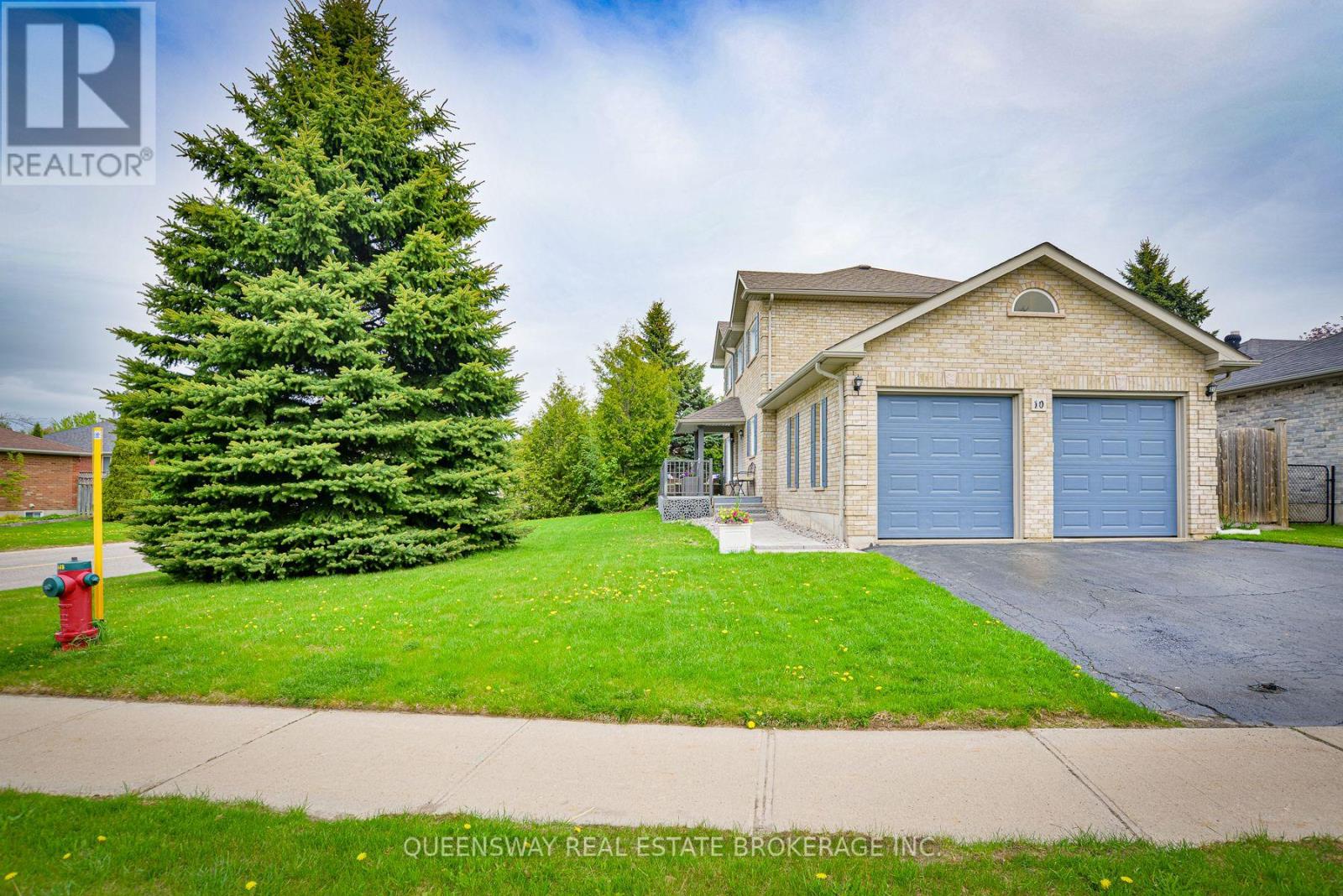 10 LEWIS DRIVE