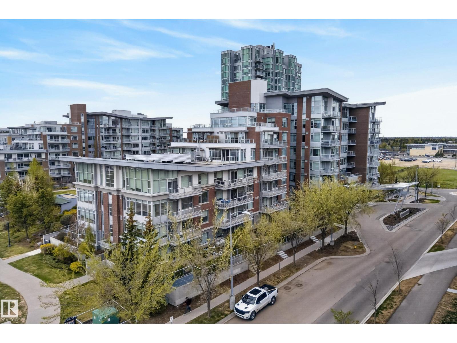 #808 2612 109 ST NW