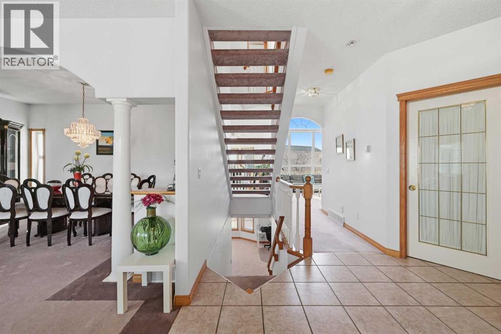 141 Coral Springs Place NE