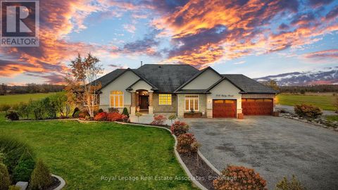 1130 RIDGE ROAD Hamilton ON L8J2X5