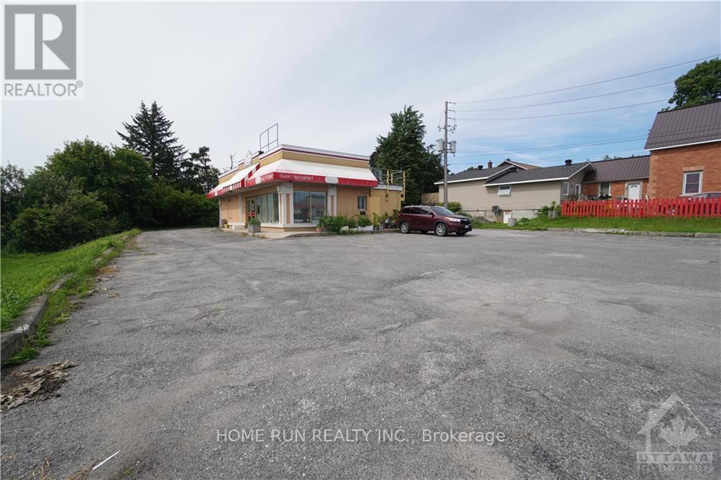 45 MUNRO STREET