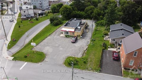 45 MUNRO STREET Carleton Place ON K7C1H6