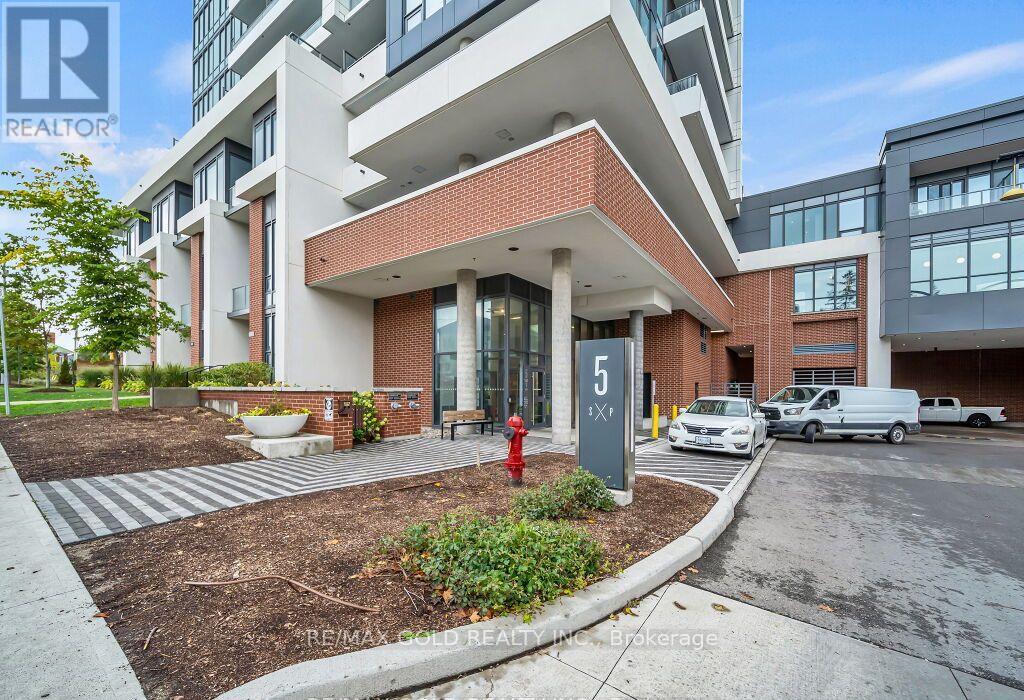 1405 - 5 WELLINGTON STREET