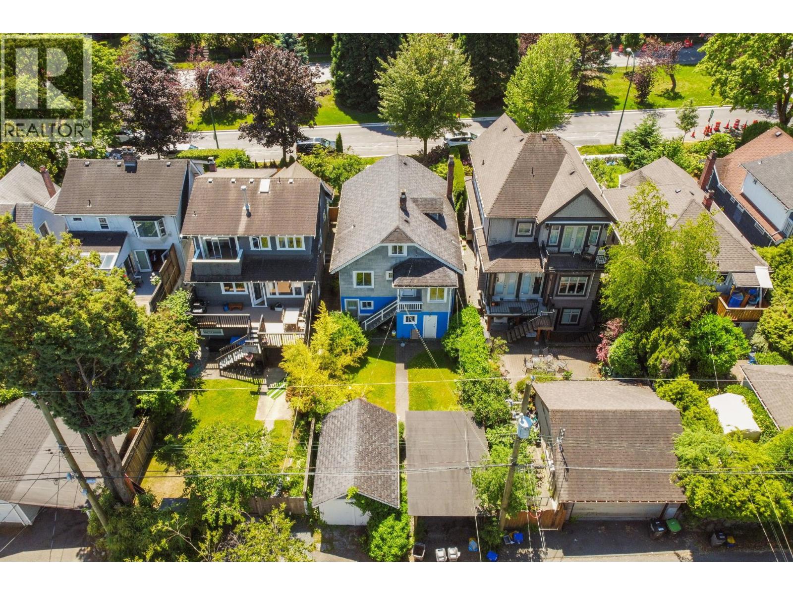 3149 W KING EDWARD AVENUE