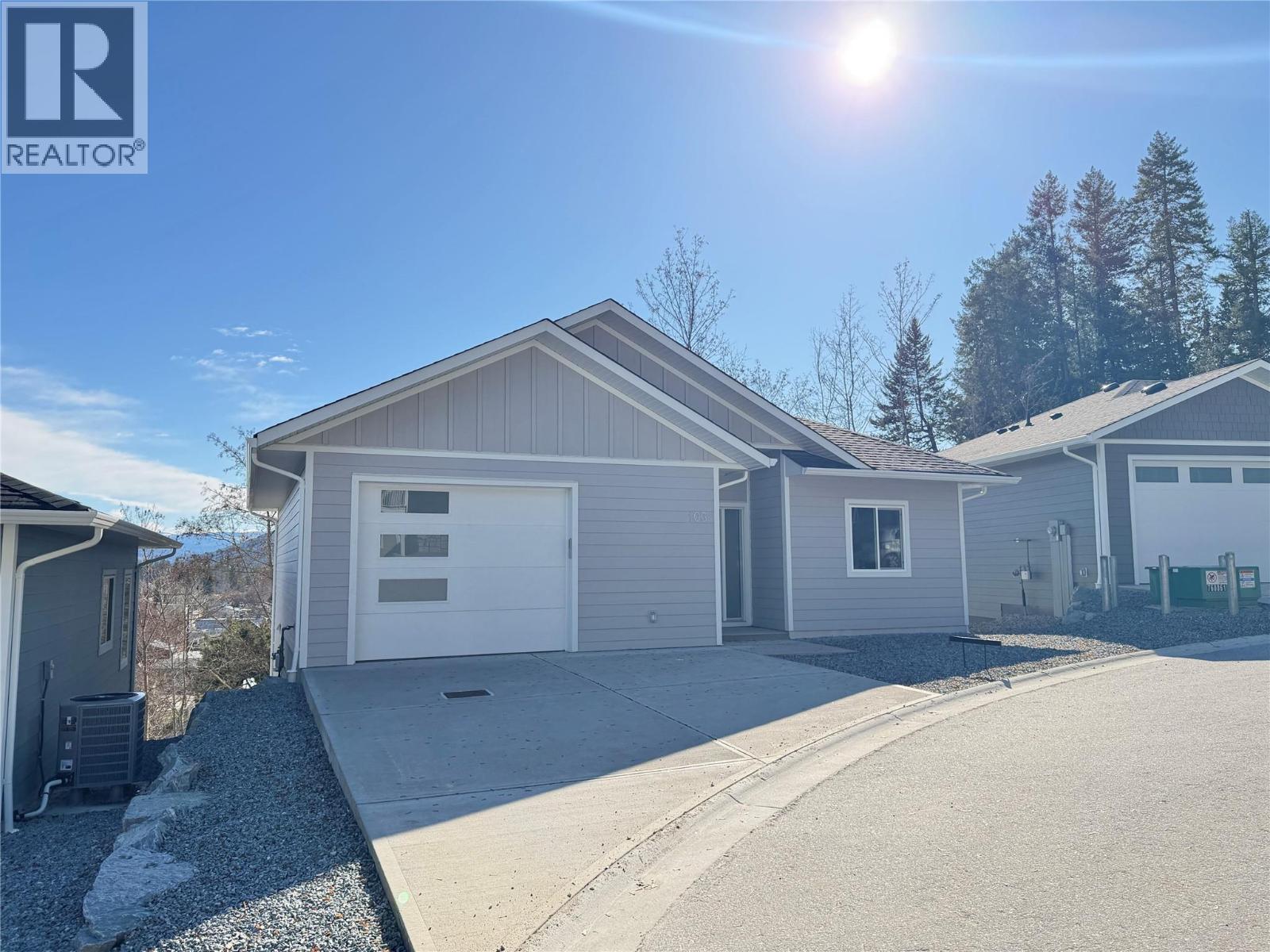 806 Cliff Avenue Unit# 103