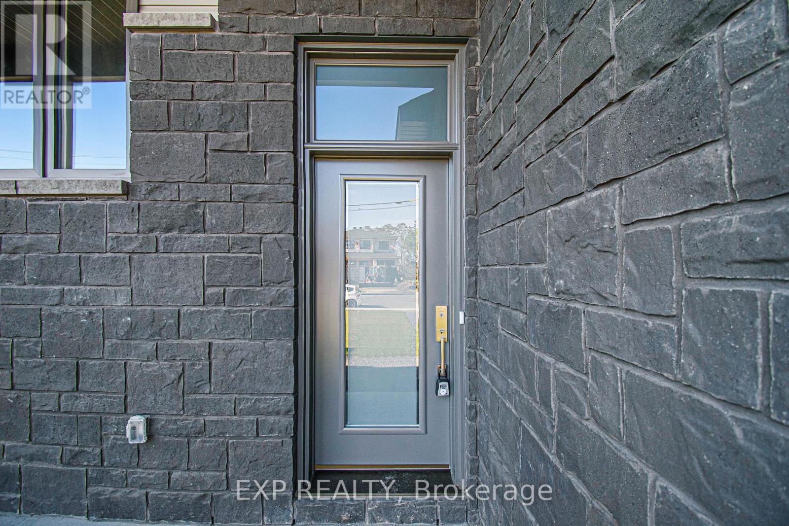 1206 STE MARIE STREET