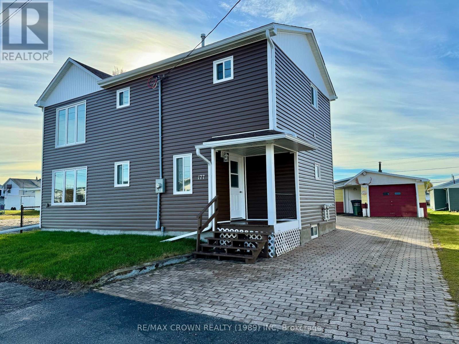 Photo 1 of 50 — 177 ELAINE AVENUE, Smooth Rock Falls (SRF), ON P0L2B0
