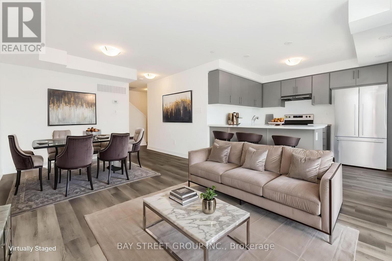 17 - 15 ROMILLY AVENUE