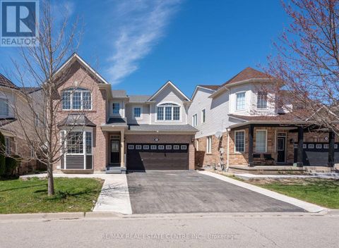 108 BRAYSHAW DRIVE Cambridge ON N1T2H5