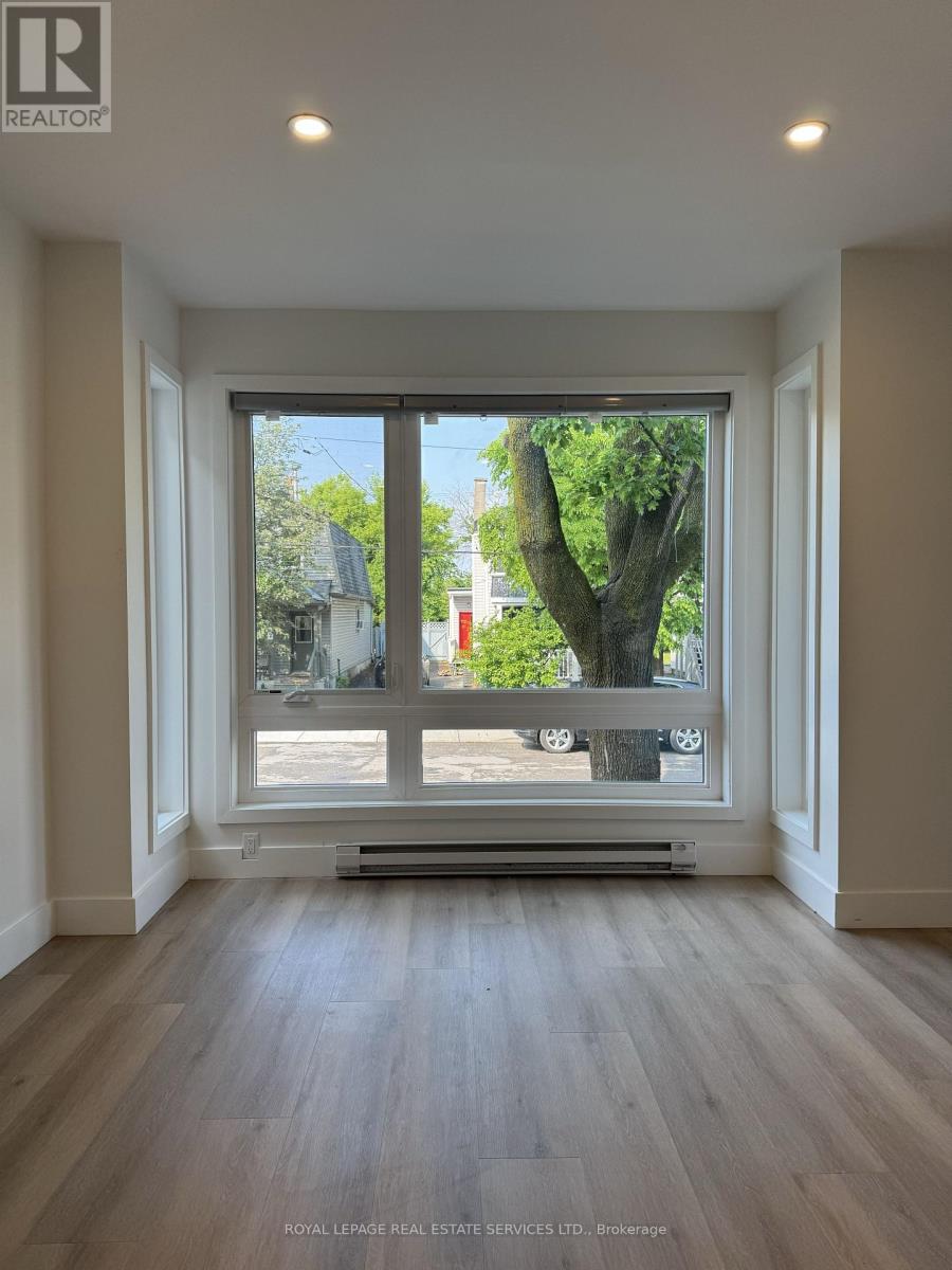 C - 61 PINEHURST AVENUE