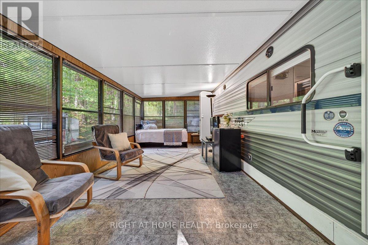 201 - 142571 35 ROAD