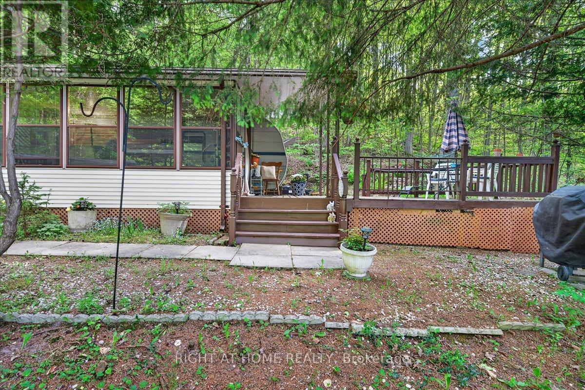 201 - 142571 35 ROAD