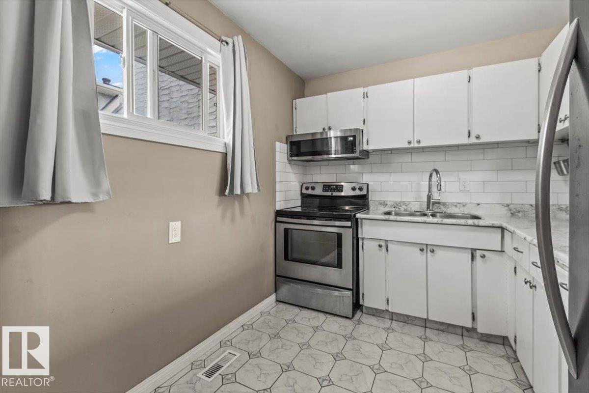 5512 19A AV NW