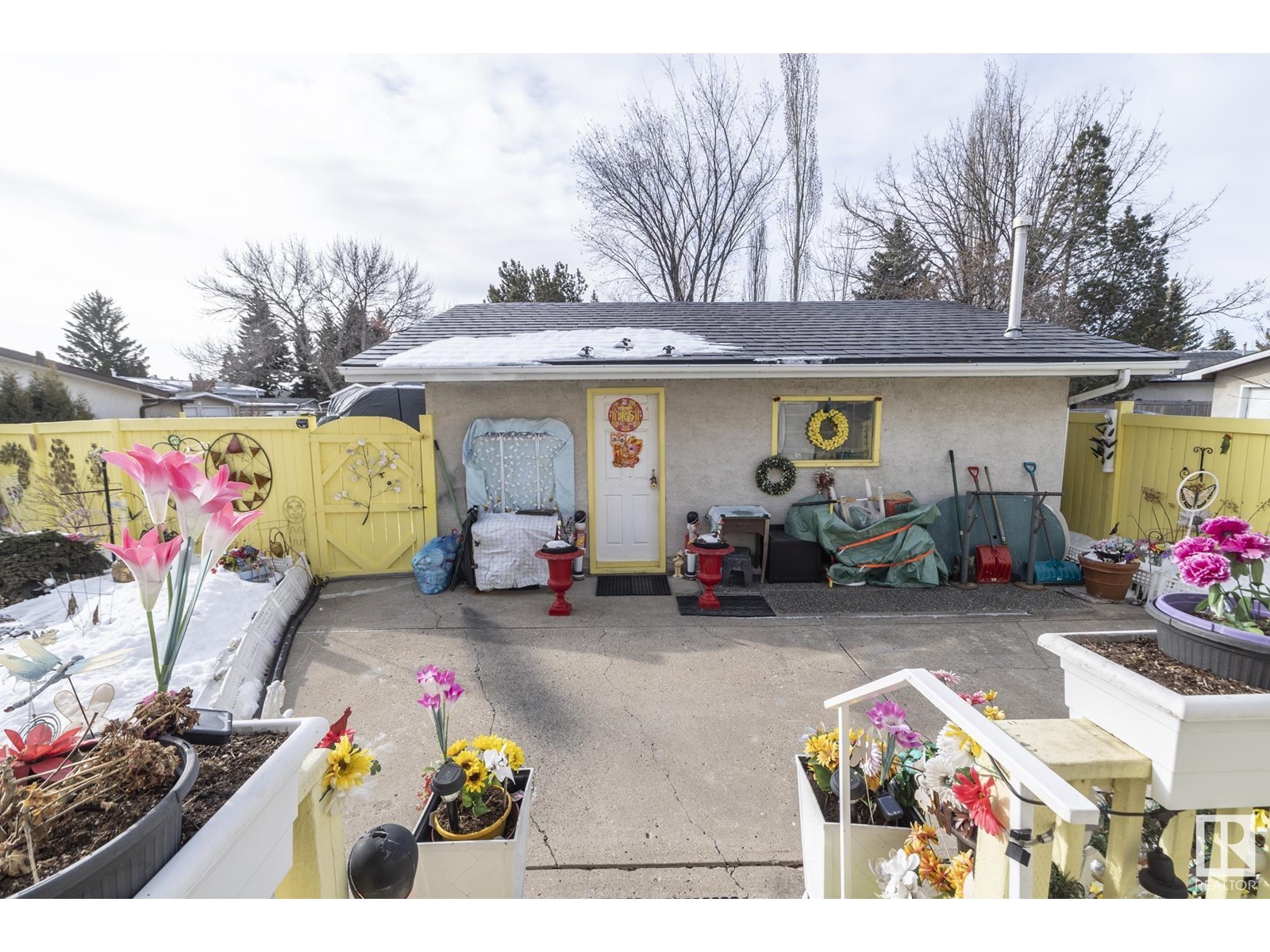 11539 40 AV NW
