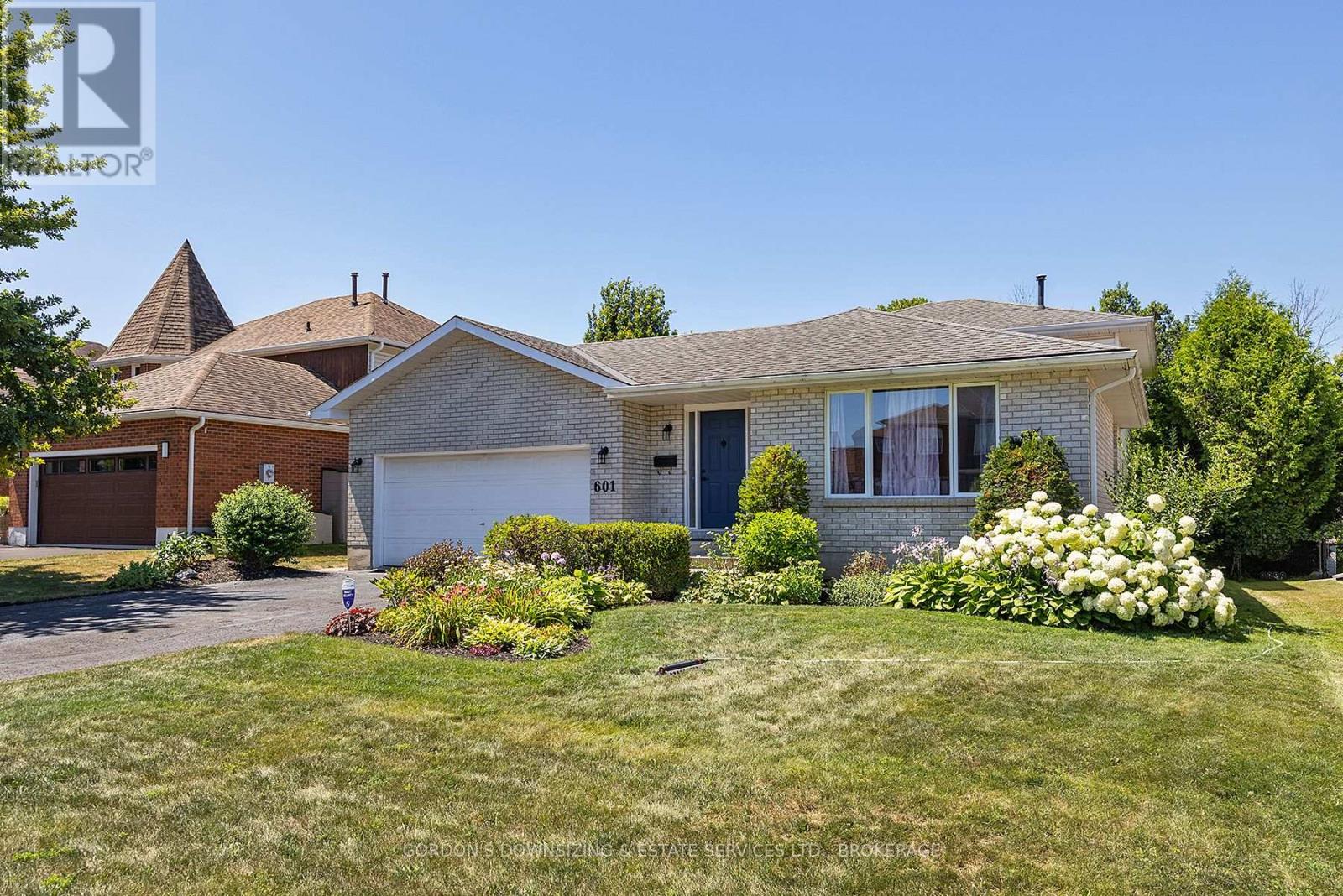 601 FERNMOOR DRIVE
