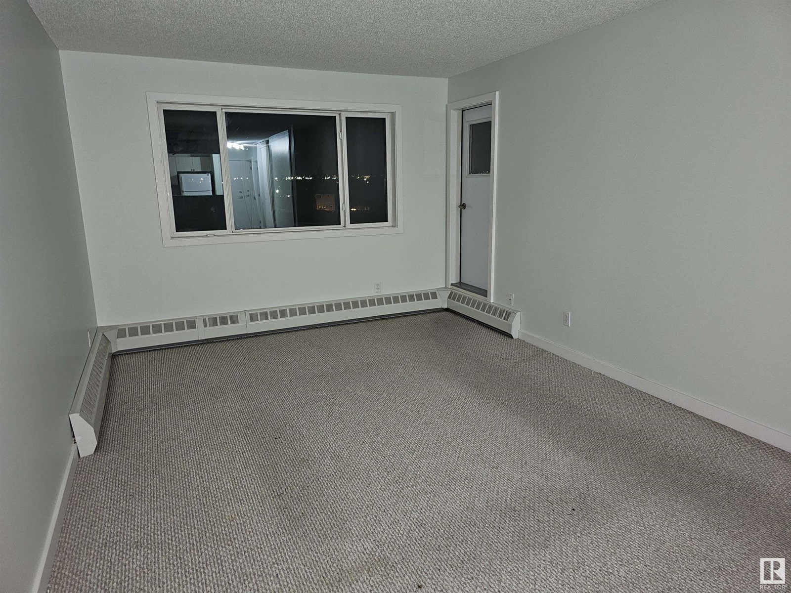 #407 14808 26 ST NW