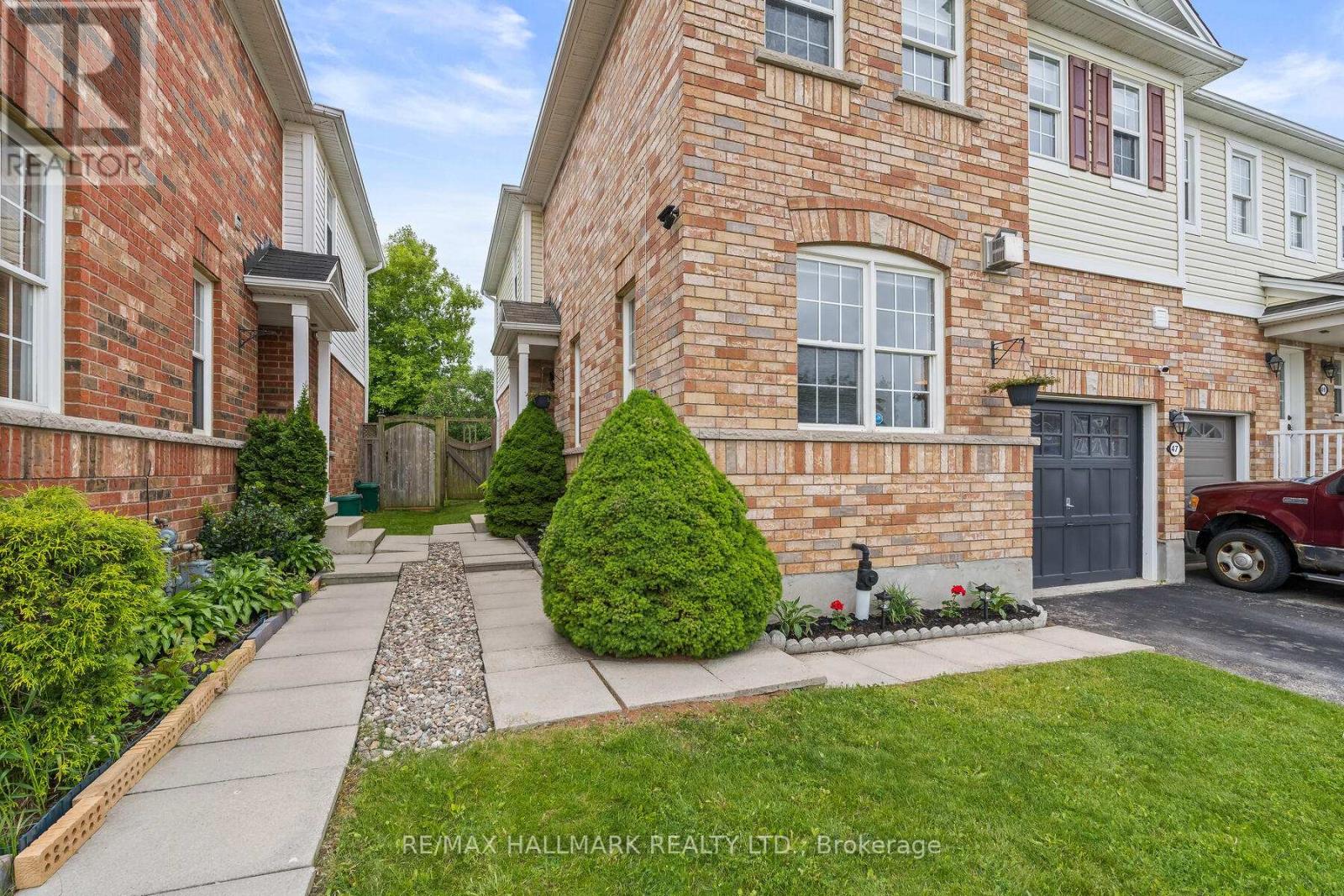 47 BLOOMINGTON DRIVE
